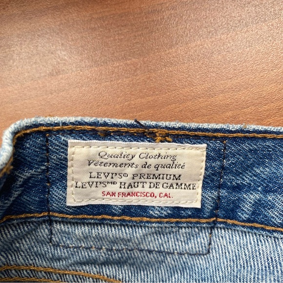 Levi's Wedgie Denim Jeans Medium Wash Size 25 - Picture 7 of 12